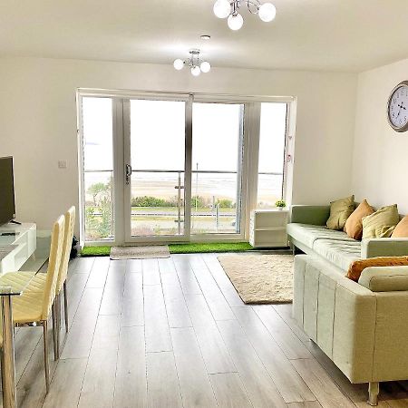 Lovely New 2 Bedroom Condo With Stunning Seaviews Penmaenmawr Экстерьер фото